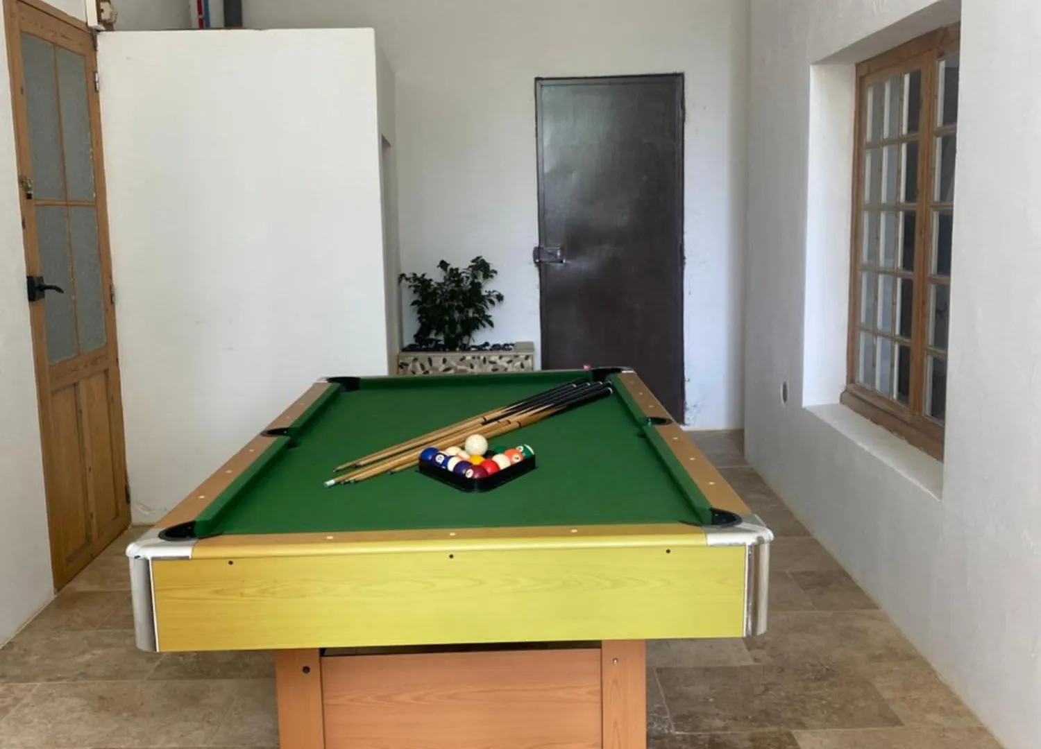 Location Appartement 1 Chambre Et Dependance En Supplement Voir Infos Importantes Dans Un Mas Provencal Au Coeur Du Luberon Cavaillon France