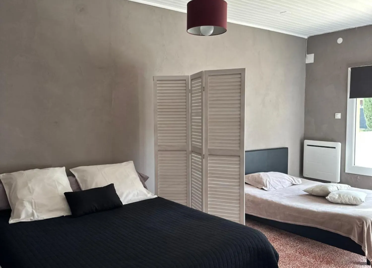 Location Appartement 1 Chambre Et Dependance En Supplement Voir Infos Importantes Dans Un Mas Provencal Au Coeur Du Luberon Cavaillon 0*,  France